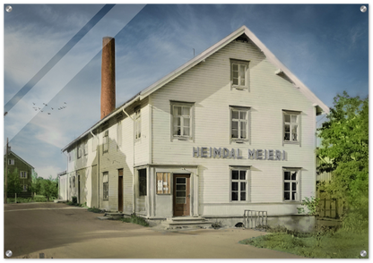 Fornyet veggbilde på pleksiglass av meierigården i Heimdal sentrum, Trondheim. Bilde opprinnelig fra 1945